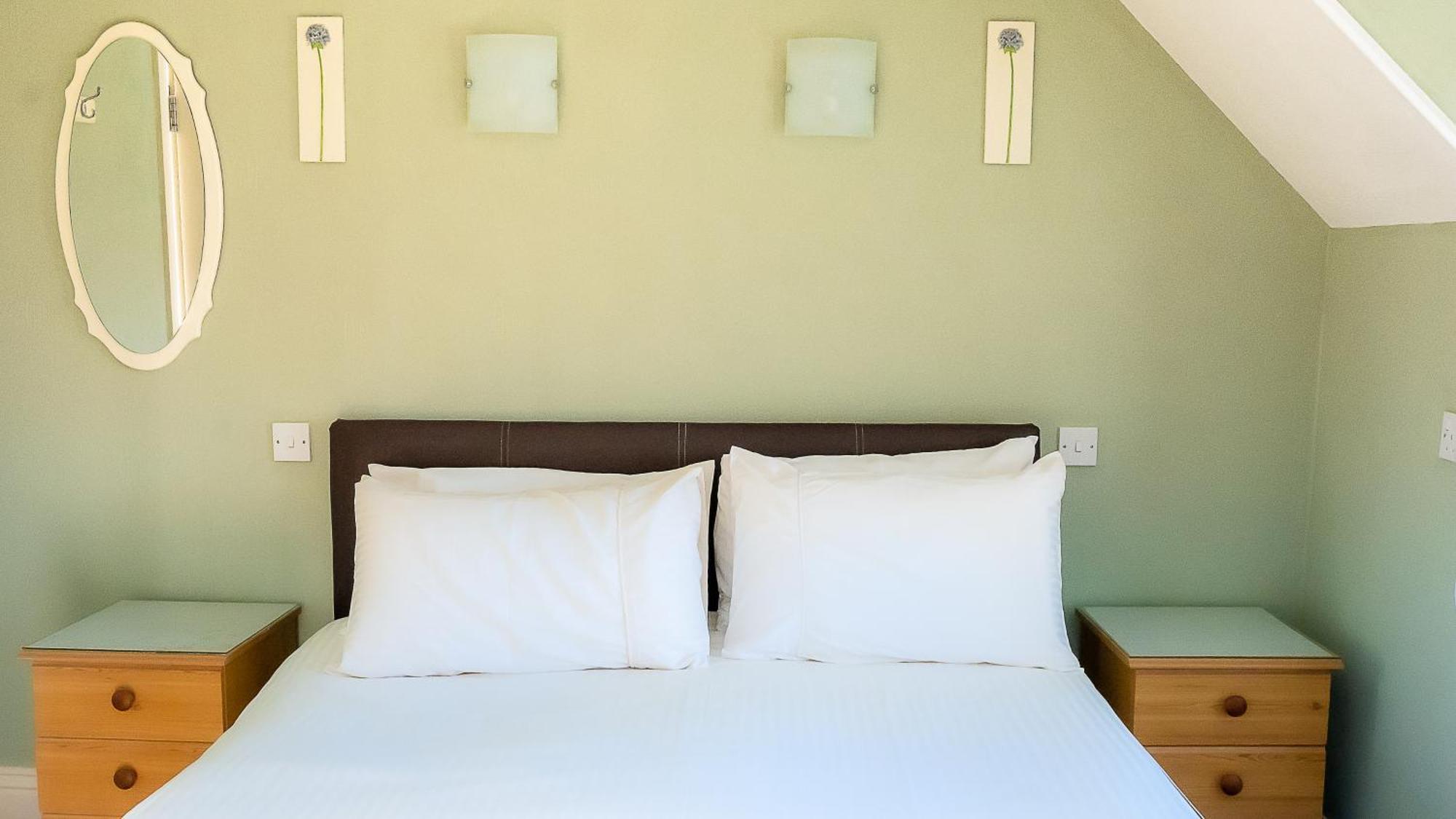 Crescent Lodge Guest House Уитби Стая снимка