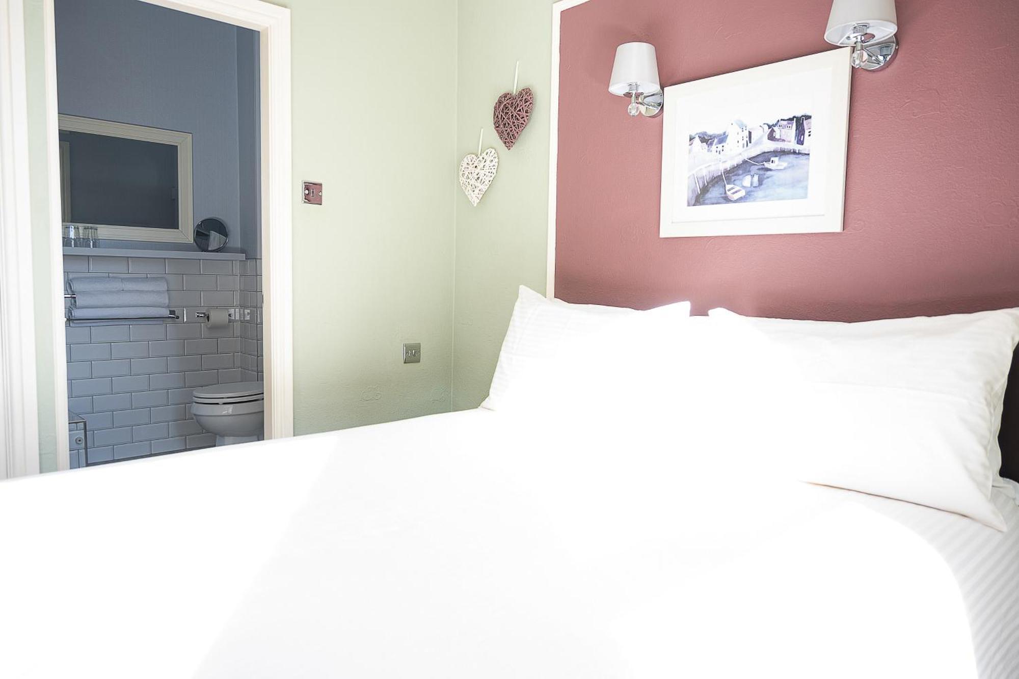 Crescent Lodge Guest House Уитби Стая снимка